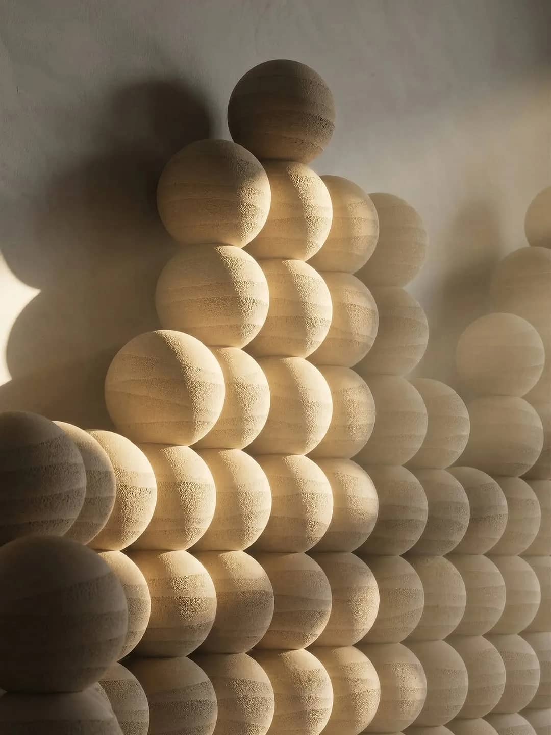 Amouage Frames Omani Heritage Through Rammed Earth Installations in Seoul - Image 2