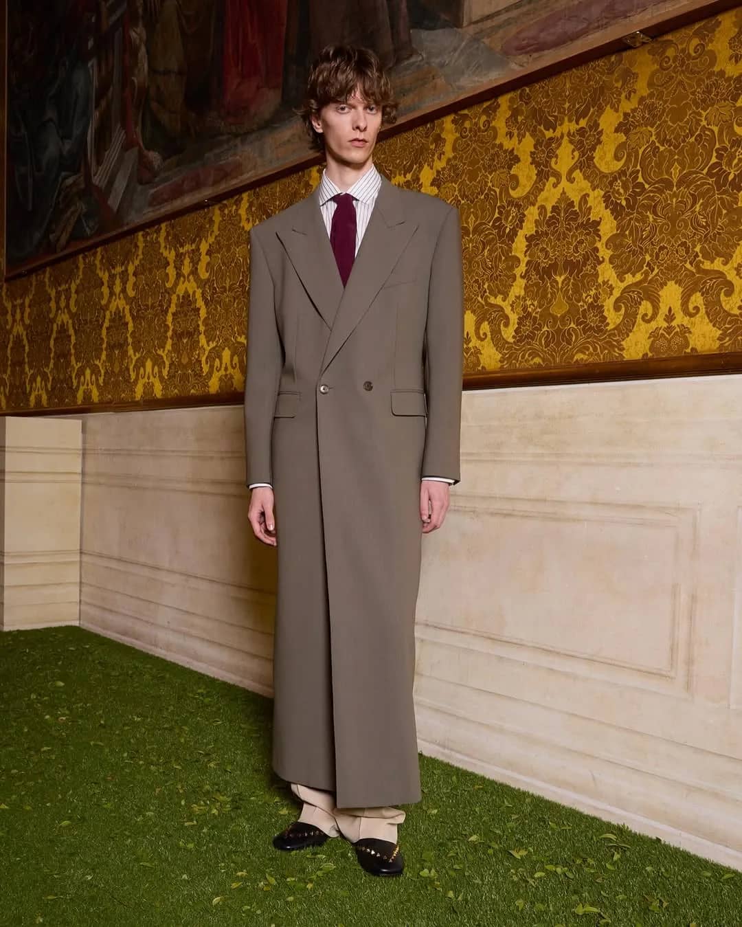 Valentino Centers Alessandro Michele’s Interferenze Visuals to Gain 4.2x Engagement - Image 2