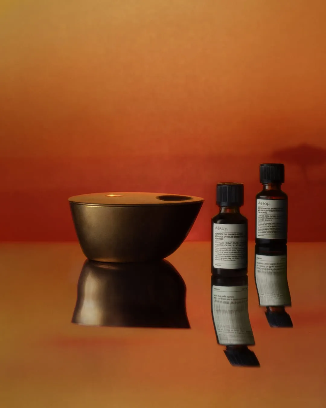 Bringing complex aromas to any enclosed space, our Oil Burner Blends can be used with any diffuser—though our substantive Brass Oil Burner makes a suitably poetic vessel. With names that may bring to mind certain inspirational female performers, Catherine, Béatrice, Simone and Joséphine Oil Burner Blends set the scene for relaxing moments.